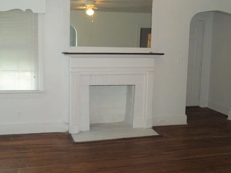 206 Hudson St — Photo 25
