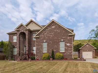 6807 Hampton Bend Cir SE, Owens Cross Roads, AL, 35763