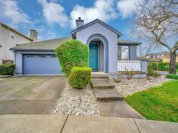 102 Bouquet Circle, Windsor, CA 95492