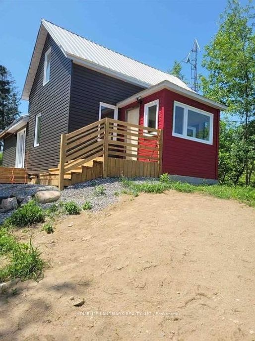 1st image of 33 Bobcaygeon Rd