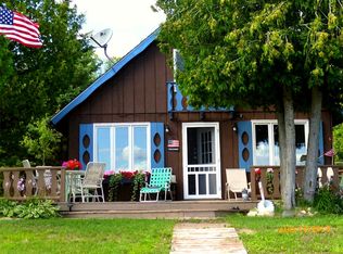 1611 W Gros Cap Rd, Saint Ignace, MI 49781