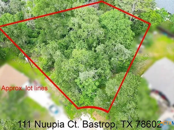 111 Nuupia Ct, Bastrop, TX 78602