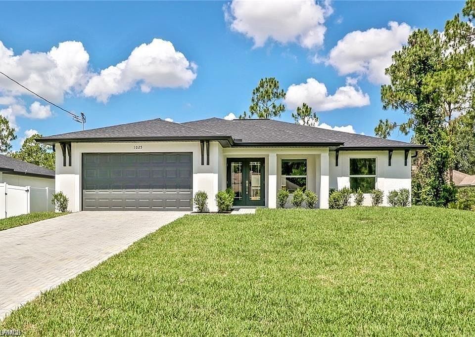 1st image of 2552 NW 20th Pl