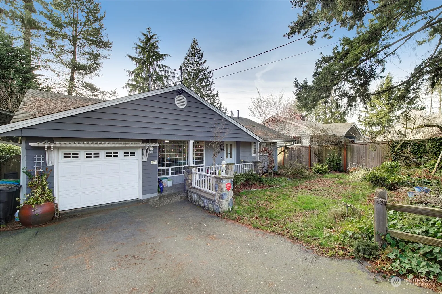 18069 7th Avenue NE photo 1