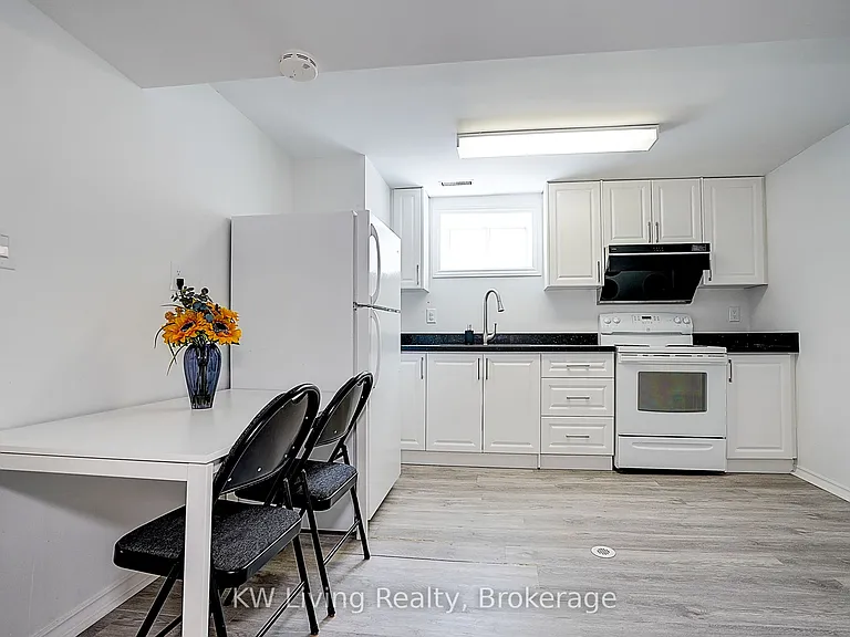78 Roywood Dr #BASEMENT BACK — Photo 25