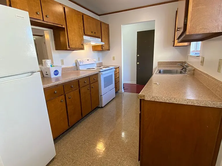 727 S Main St #55 — Photo 4