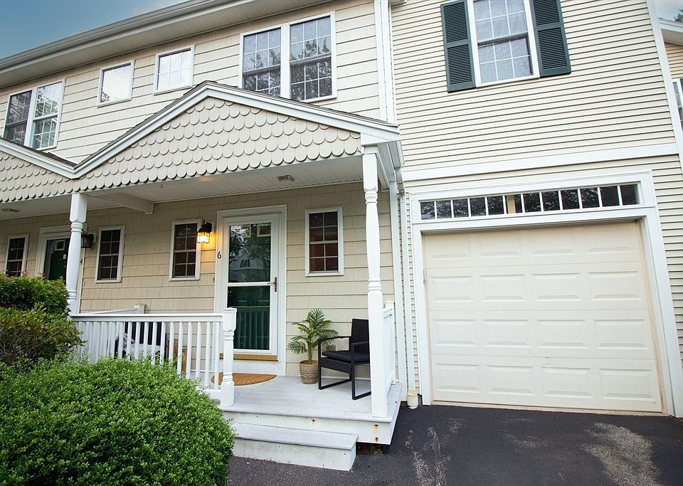 1st image of 6 Sycamore Dr #6