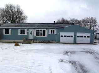 9208 N Genesee Rd, Mount Morris, MI 48458