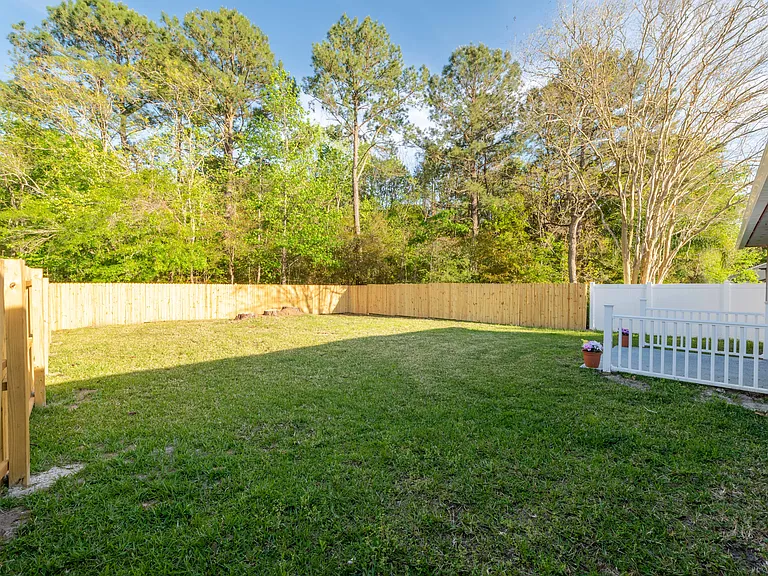 1529 Ibis Dr — Photo 17