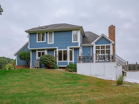 2nd image of 26811 Deerpath Ct