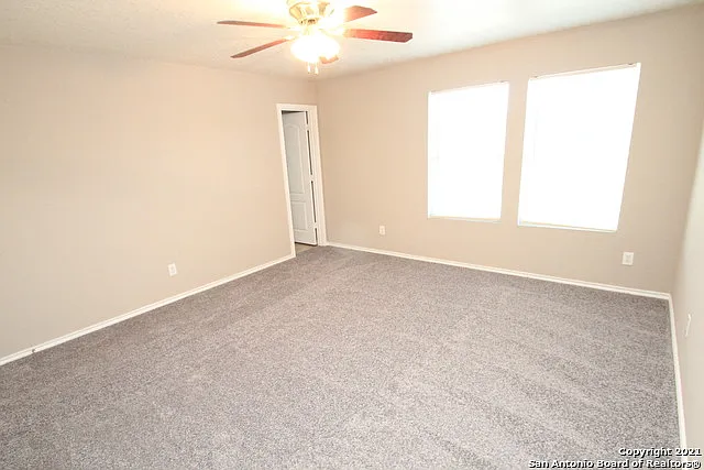 9715 Amber Ledge — Photo 28