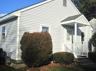 20 Newman Rd, Middletown, RI 02842