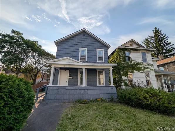 616 7th St, Niagara Falls, NY 14301
