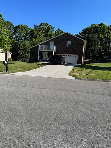 1228 Buxton Dr Photo 1