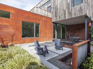 6108 NE 45th Ave, Portland, OR 97218