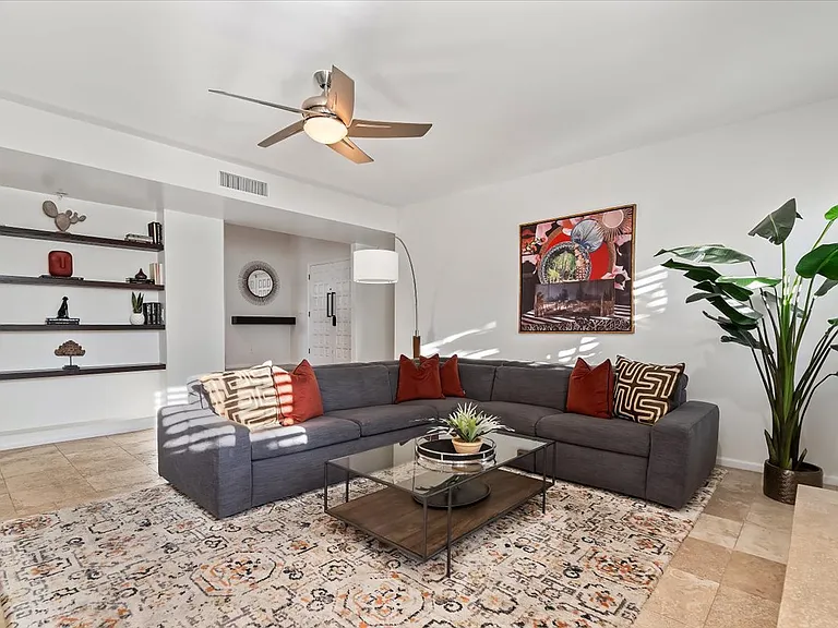 6252 E Beverly Ln — Photo 17