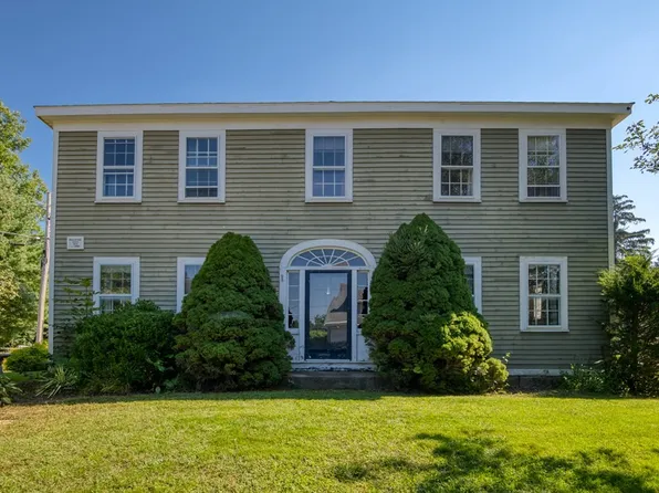 5 County Ln, South Easton, MA 02375