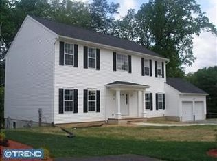 3 Elliot Ct, Hamilton, NJ 08620