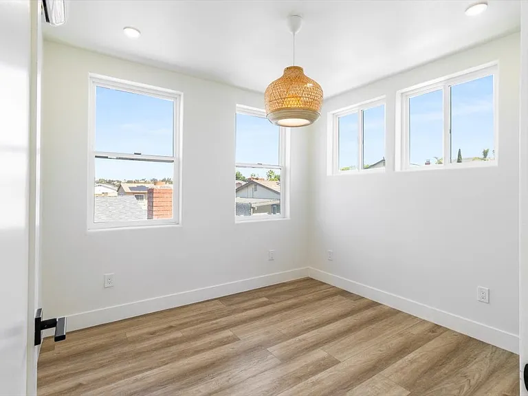 12971 Calle De Las Rosas — Photo 15