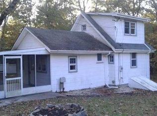 446 Randall Rd, Ridge, NY 11961