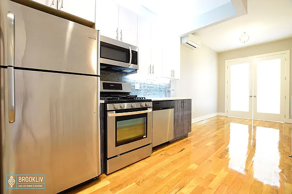 Rented by null | media 3