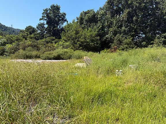5th image of 755 Frank Atkins Rd