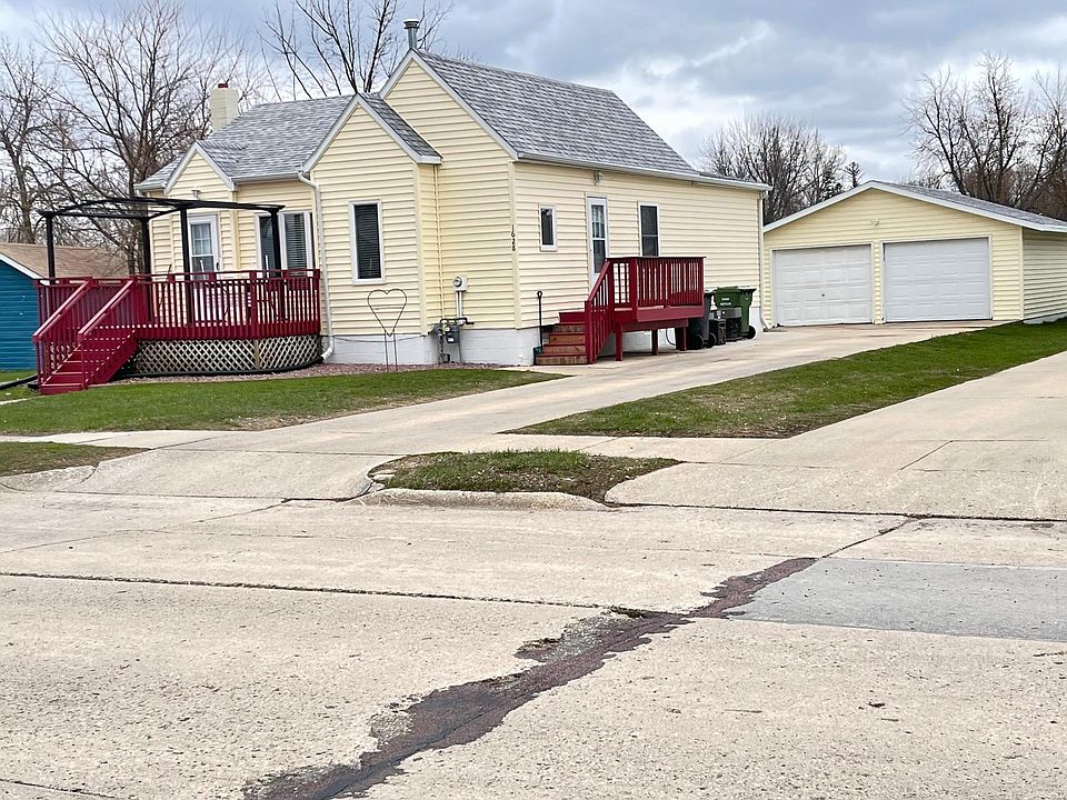 1st image of 1628 East Ave