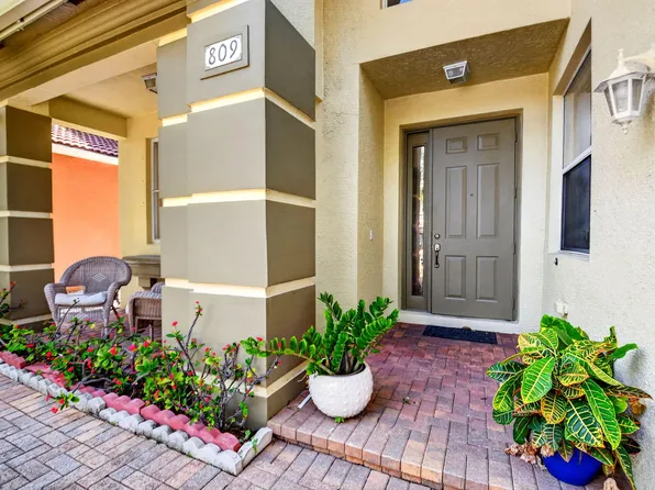 809 Triana Street, West Palm Beach, FL 33413