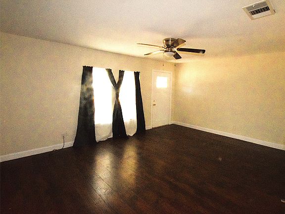 4th image of 120 Marina View Ct