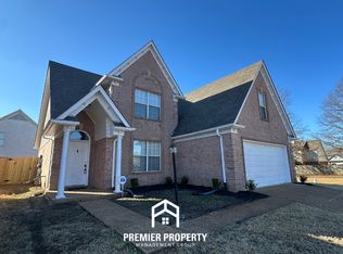 2126 Valley Edge Dr, Cordova, TN 38016