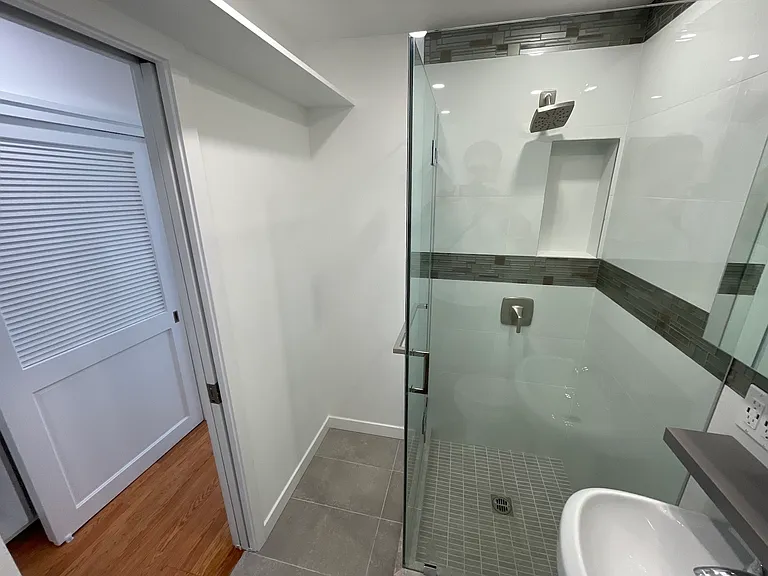 Braddock Dr — Photo 20