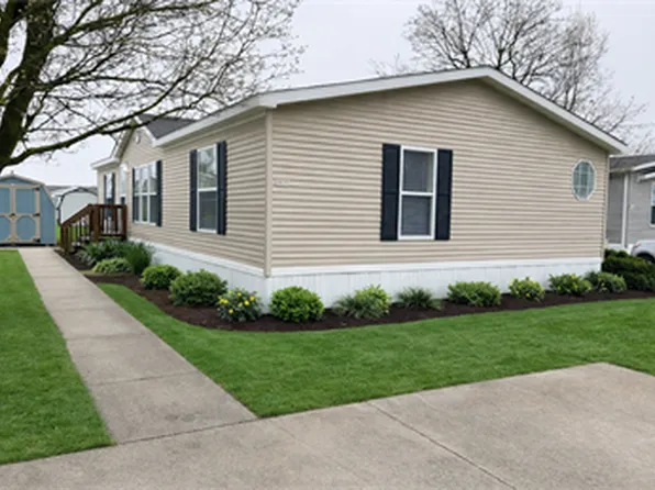 1805 Marvin Gdns, Elkhart, IN 46514