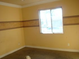 5th image of 7510 Oakdale Ave