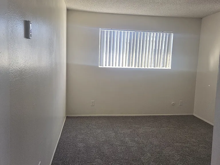 Villa Mollison Apartments — Photo 11