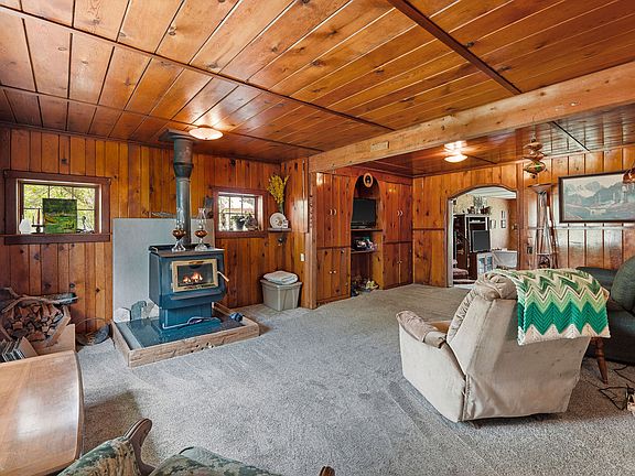 5th image of 215 Caroline Rd