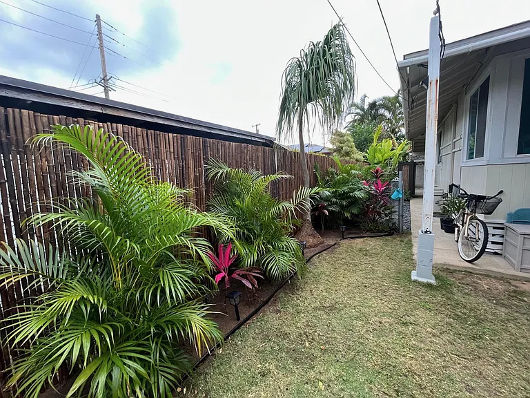 748 Oneawa St — Photo 12
