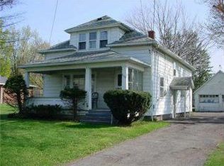 8035 Clarence Center Rd, East Amherst, NY 14051