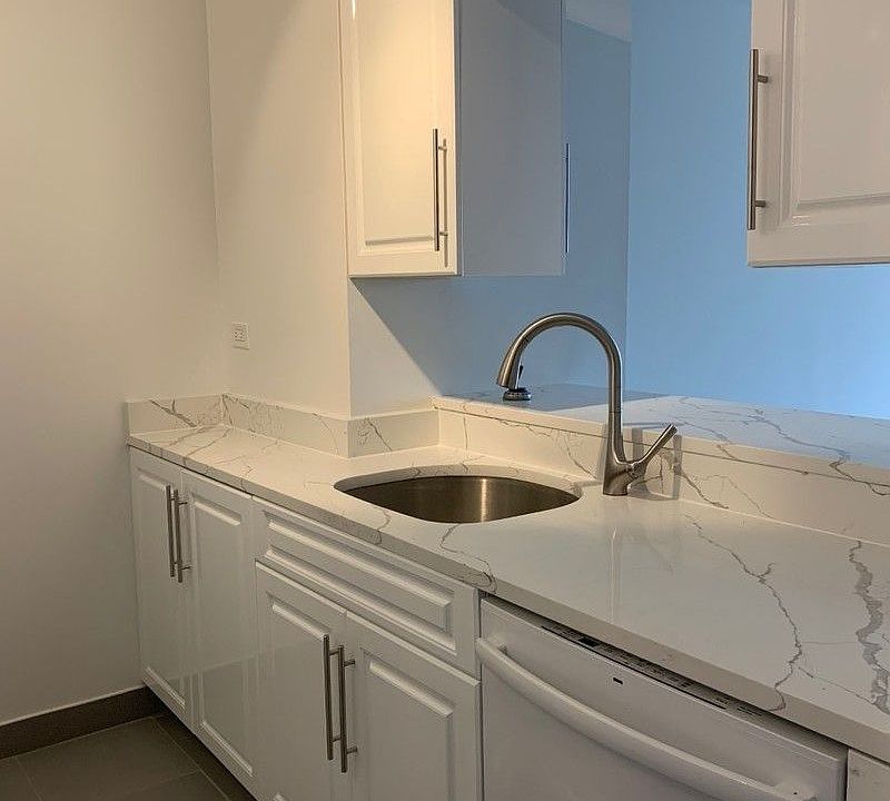 1st image of 400 E 71st St APT 22N