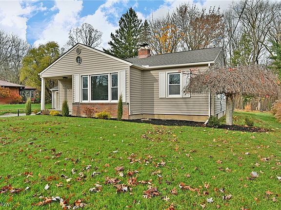 2nd image of 2750 Dogwood Dr