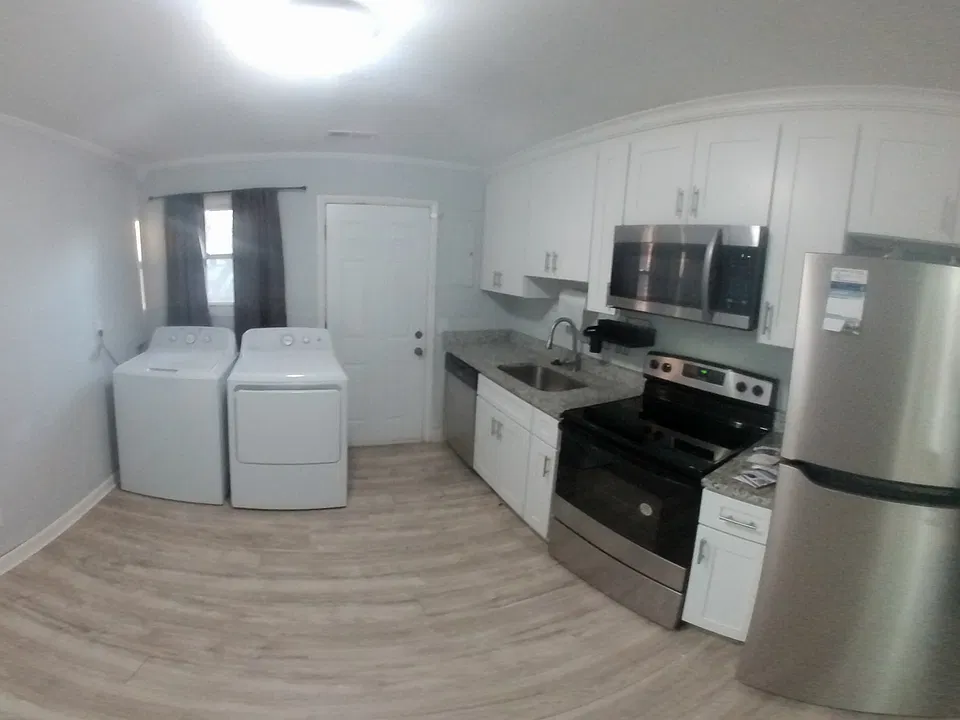 Washer/Dryer included in Kitchen