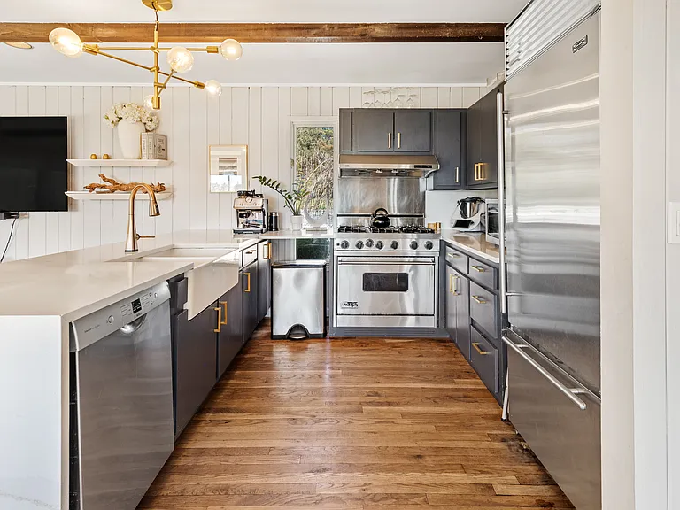 303 Montauk Hwy — Photo 9