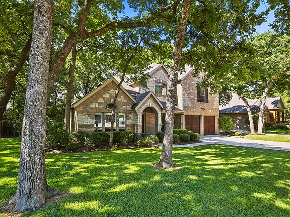 2nd image of 3010 Hidden Springs Dr