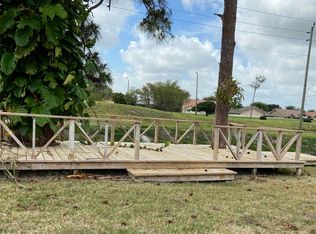 5352 Benjamin Ave, Boynton Beach, FL 33472