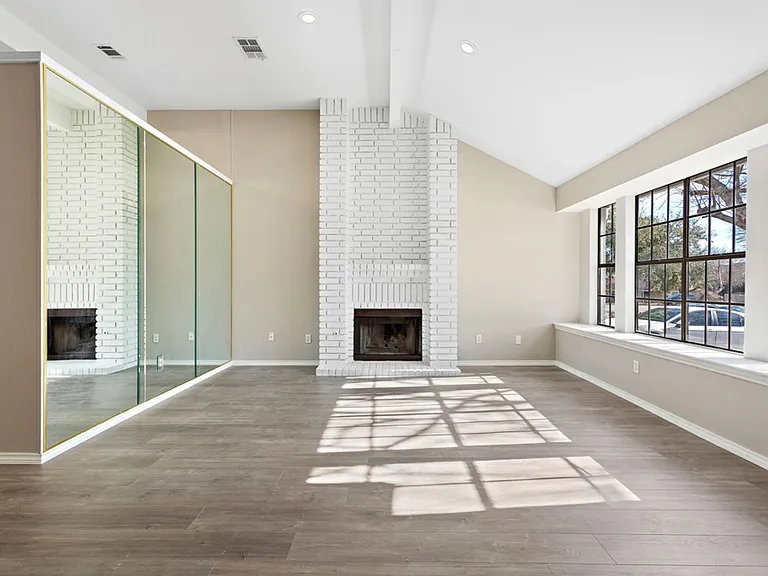 816 Clearwater Trl — Photo 15