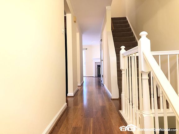 4th image of 11891 New Country Ln