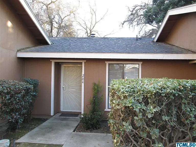 204 N Crenshaw Street photo 1