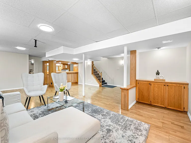 3118 Shadetree Dr — Photo 36