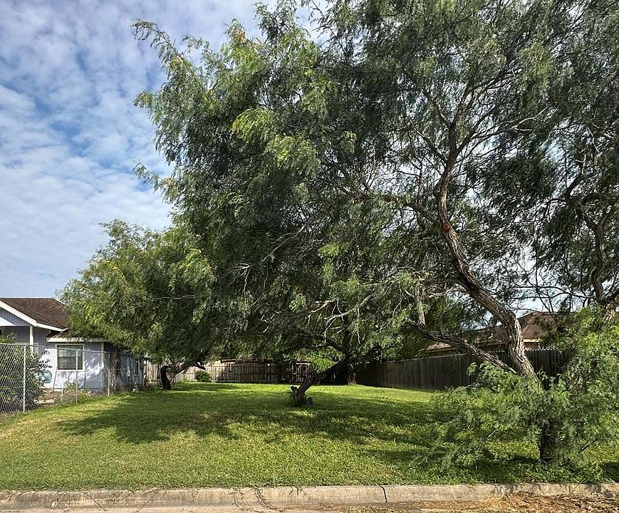 2nd image of 0 Los Lobos Dr
