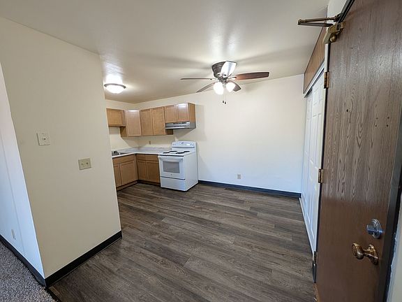 3rd image of 1229 E Gunn St #Fb-2135