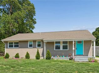 6 Barnes Ct, Hampton, VA 23664
